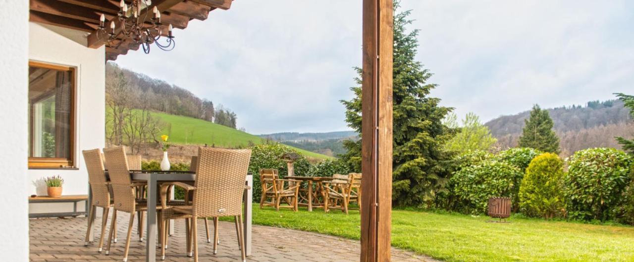 Ferienhaus Rothaarblick Schmallenberg Esterno foto